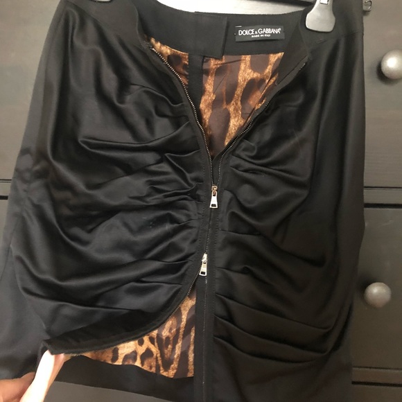 Dolce & Gabbana Black ruffled mini shirt size S - Picture 4 of 5